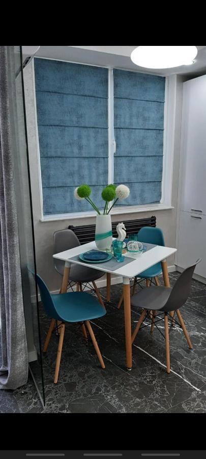 Double Skyhouse Exclusive Apartments Кишинев Екстериор снимка